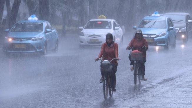 BMKG: Hujan Lebat Hingga 5 Hari Ke Depan, Waspada Banjir Dan Longsor