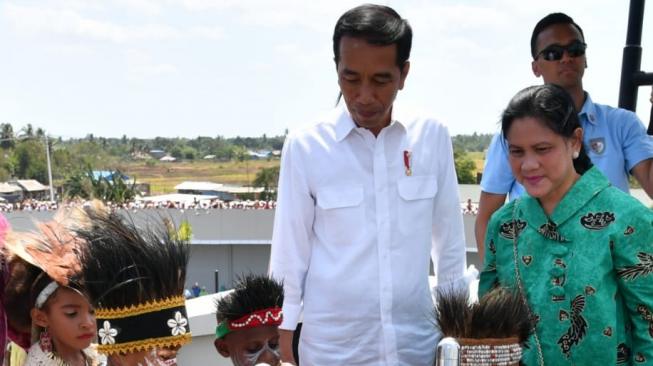 Bukan saat Kampanye, Gubernur Papua Doakan Jokowi Jadi Presiden