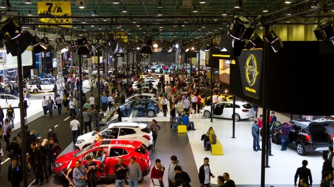 Istanbul Motor Show, sebuah gairah otomotif dalam dan luar negeri di Turki [Shutterstock].