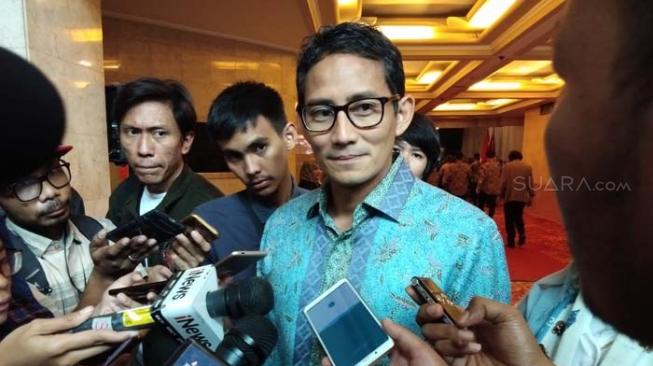 Sandiaga Uno Sempat Berfoto Bareng Hercules Sebelum Ditangkap