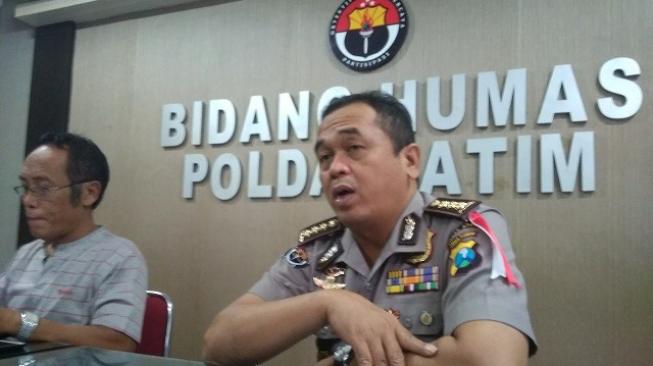 Penghargaan Khusus Bagi Polantas Penangkap 2 Peneror Pos Polisi