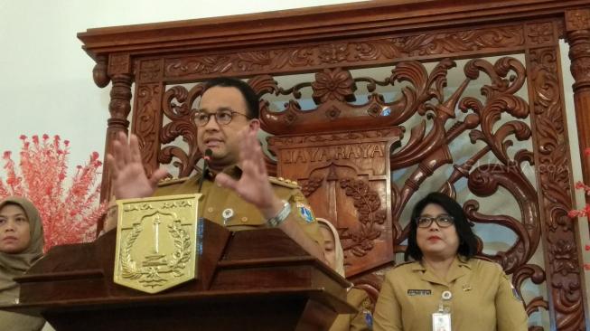 Tanah Longsor di Pasar Rebo, Anies: Kondisinya Terkendali