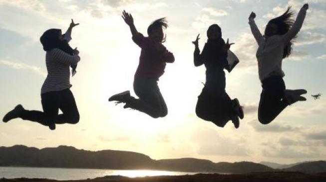 Hasil jepretan photografer cilik, anak-anak sekitar pantai yang menawarkan jasa foto. (doc)