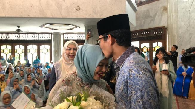 Cerita Sandiaga Sering Salah Hadiahkan Barang Saat Istri Ultah