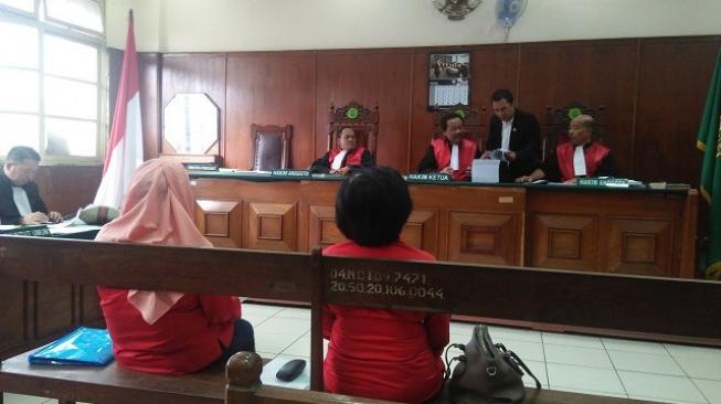 Sidang sengketa tanah Untag, Jaksa menghadirkan dua saksi di PN Jakarta Utara, Rabu (28/11/2018). (Suara.com/Walda Marison)