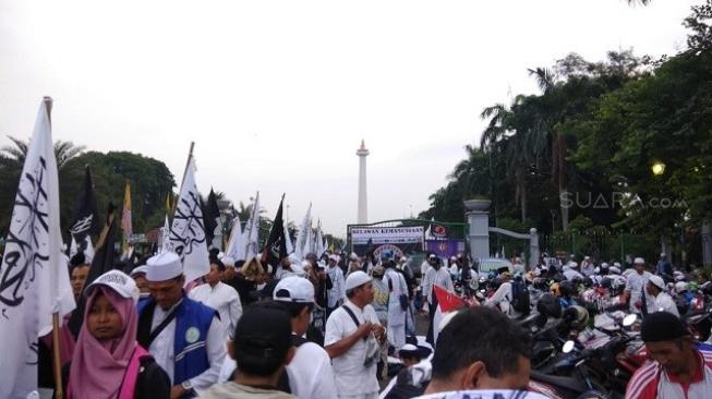 Reuni 212 Ditolak Warganet, #ReuniBatal212Bubar Jadi Topik Populer Twitter