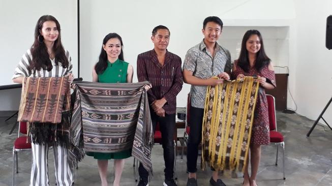 Kurangi Limbah dengan Industri Fashion Berkelanjutan