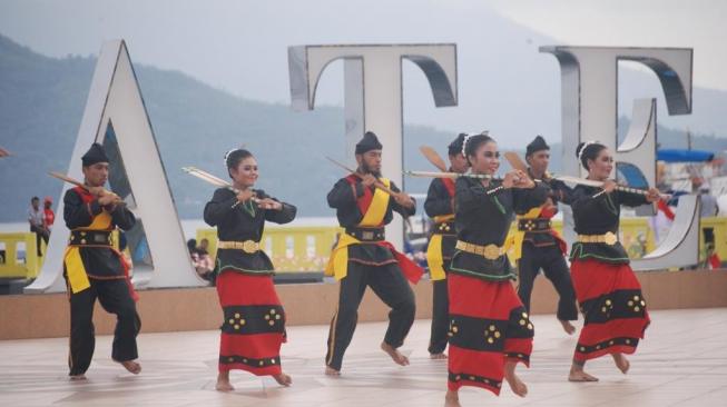 Meriah! Festival Kora-Kora 2018 Angkat Potensi Bahari Kota Ternate