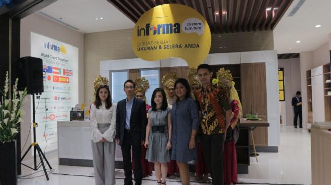 Informa Buka Konsep Custom Furniture di Pekanbaru