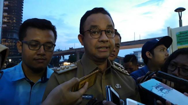 Atasi Kemacetan, Anies Bakal Geser Halte Transjakarta Tosari