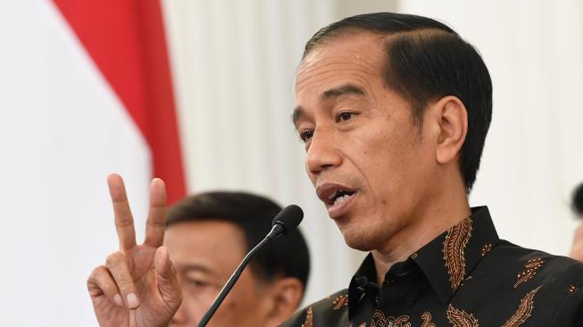 Jokowi Janjikan Dana Kelurahan Cair di 2019