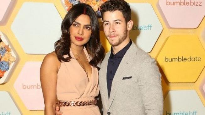 Kejutan! Nick Jonas dan Priyanka Chopra Punya Anggota Keluarga Baru