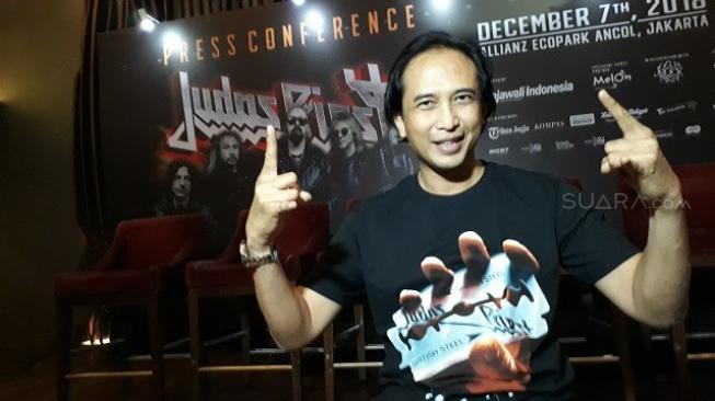 Piyu Padi pada waktu ditemui dalam jumpa pers konser Judas Priest dalam kawasan SCBD, Sudirman, DKI Jakarta Selatan, Kamis (6/12/2018). [Ismail/Suara.com]