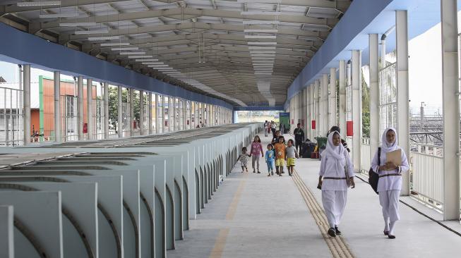 Peresmian Skybridge Tanah Abang Masih Tunggu Hasil Uji Coba