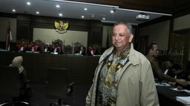 KPK Periksa Enam Petinggi PLN Terkait Kasus Suap PLTU Riau-1