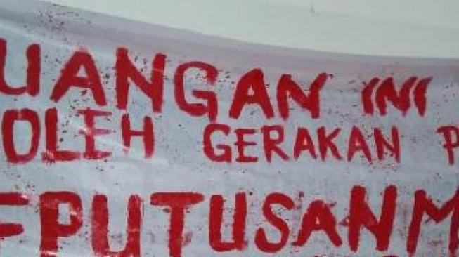 Dianggap Cacat Moral, Mahasiswa Desak Rektor Umri Dipecat