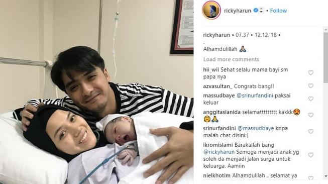 Ricky Harun dan Herfiza Novianti dikaruniai anak ketiga. [instagram/rickyharun]