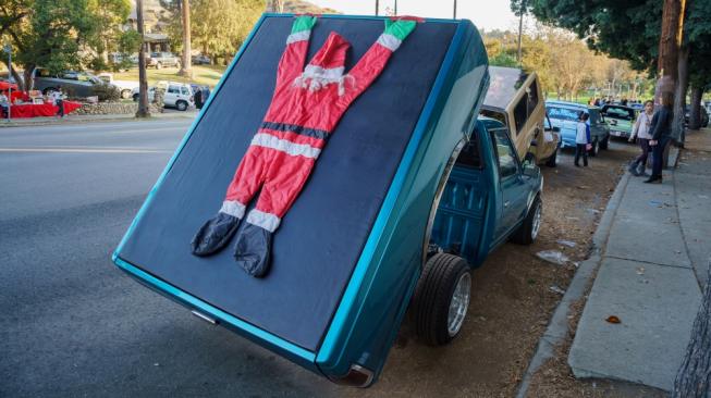 Pikap produksi General Motors dalam pameran di Highland Park, Los Angeles, Amerika Serikat [Shutterstock].