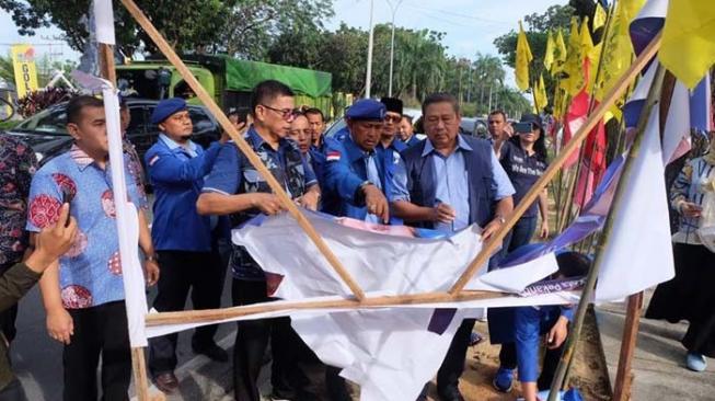 Atribut Partai Demokrat Dirusak, SBY : Saya Tak Pernah Menuduh PDIP