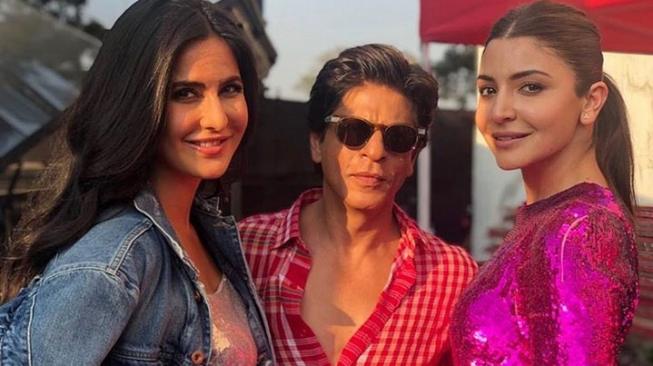 Shahrukh Khan bersama Katrina Kaif dan Anushka Sharma saat promosi film Zero. (Instagram Katrina Kaif)