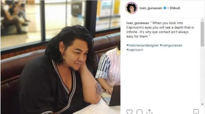 Penampilan baru Ivan Gunawan dengan rambut gondrong. [instagram/ivan_gunawan]