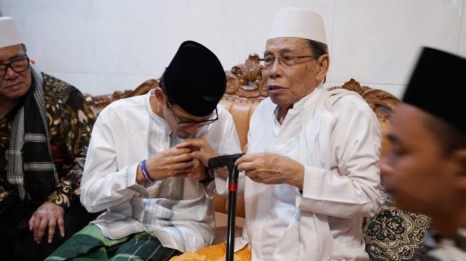 Capres - Cawapres Diusulkan Tes Baca Al-Quran, Sandiaga: Tak Masalah