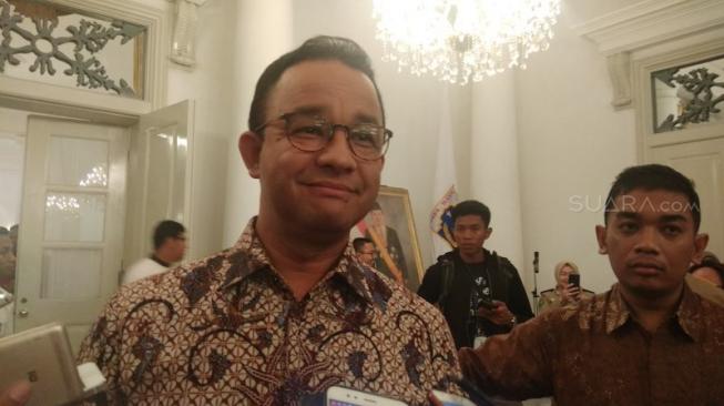 Belum Konsultasi ke BMKG, Anies Tak Mau Larang Warga Kunjungi Ancol