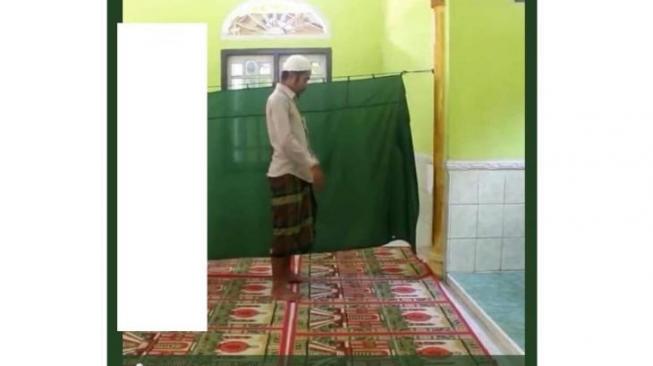 Alami Kejadian Seram, Pria Ini Kabur Setelah Salat