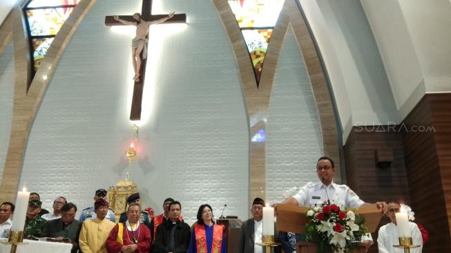 Anies Terpukau dengan Keindahan Gereja St Andreas Kim Taegon di Jakut