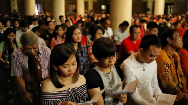 Gempa Guncang Sulteng di Hari Natal, Umat Kristiani Berlarian Keluar Gereja