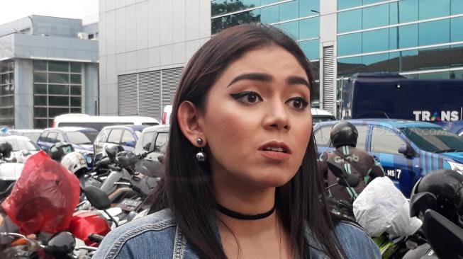 Profil Thalita Latief, Gugat Cerai Dennis Lyla Usai 10 Tahun Berumah Tangga