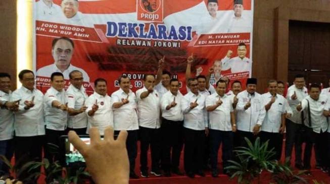 Gubernur Riau Tegur 10 Kepala Daerah Pendukung Jokowi