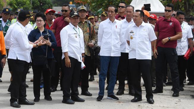 Dampak Tsunami Selat Sunda di Lampung, Jokowi Minta Fokus Bangun Rumah