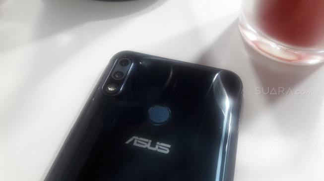 Asus ZenFone Max Pro M2. [Suara.com/Dythia Novianty]