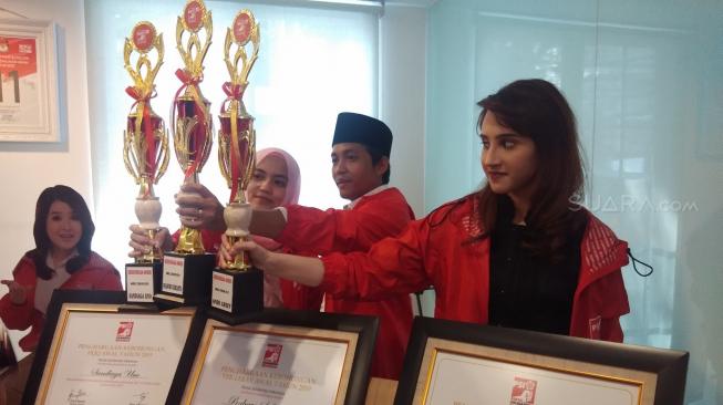 Sebut Proyek Tol Cipali Tanpa Utang, Sandiaga Raih Kebohongan Hakiki Award