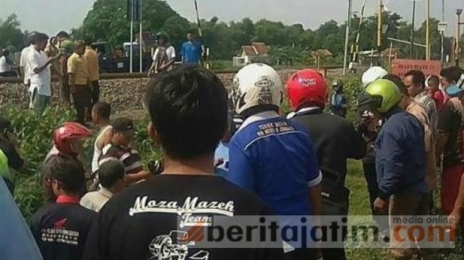 Penghafal Alquran Ponpes Tebuireng Tewas Disambar Ular Besi