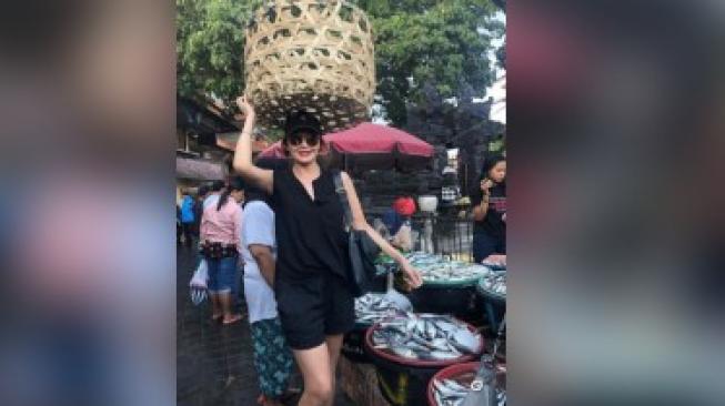 Doyan ke Pasar, Tamara Bleszynski Diminta Jadi Duta Pasar Tradisional