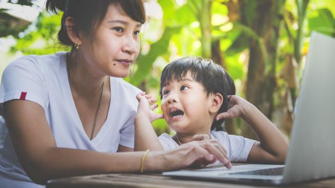 Hubungan orang tua dan anak yang kurang baik