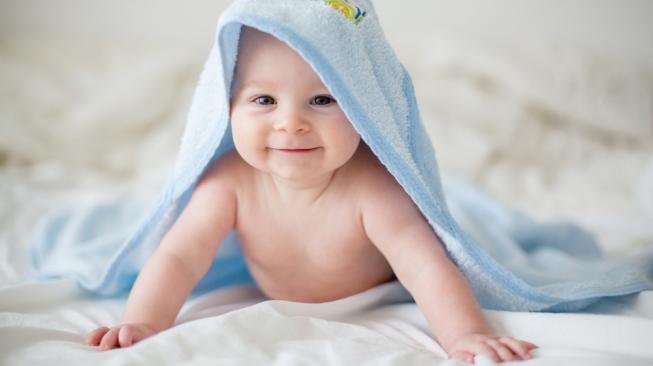 Ilustrasi bayi usai mandi [shutterstock]