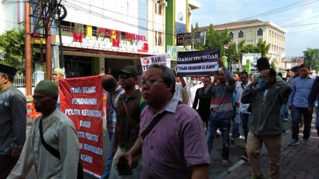 Tolak Politik Hoaks di Pilpres, Warga Solo: Timses Setiap Hari Sebar Fitnah