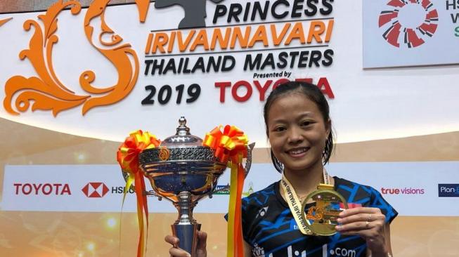 Pebulutangkis tunggal putri Indonesia, Fitriani, menjuarai Thailand Masters 2019, Minggu (13/1). [Humas PBSI]
