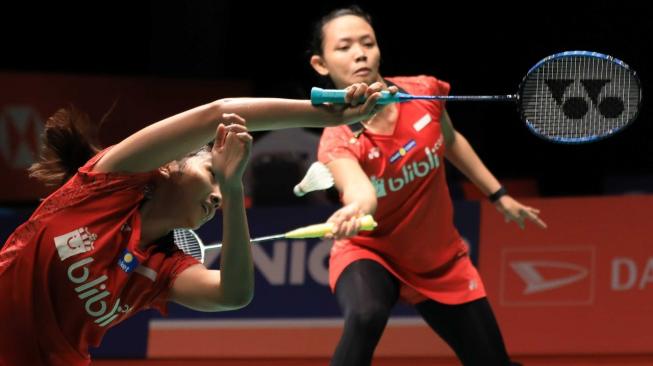 Della Destiara Haris/Virni Putri berhasil melangkah ke babak kedua Malaysia Masters 2019 usai mengalahkan wakil Thailand unggulan ketujuh turnamen, Jongkolphan Ktitharakul/Rawinda Prajongjai, Rabu (16/1/2019) [Humas PBSI]