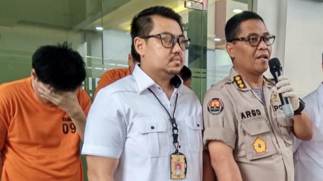 Ari Wibowo Ditangkap Polisi di Depok