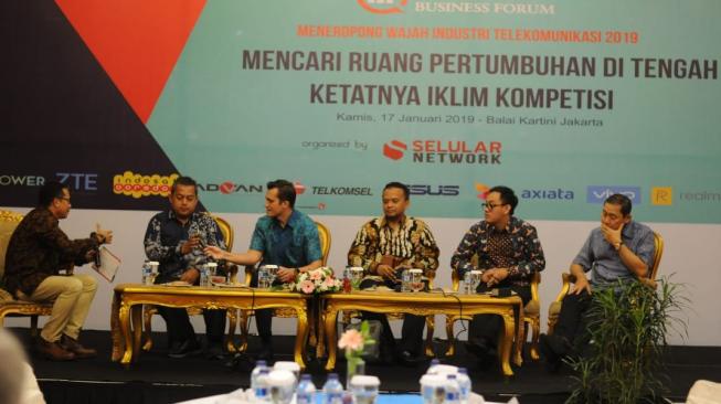 Murahnya Tarif Data Lemahkan Pertumbuhan Industri Telekomunikasi Indonesia