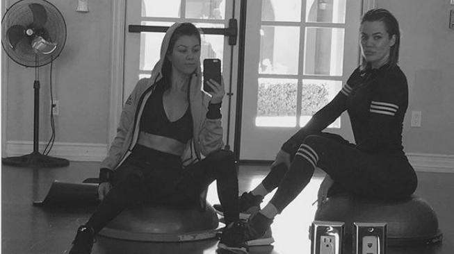 Kerja keras Kourtney Kardashian untuk dapatkan tubuh ideal [ig @kourtneykardash]