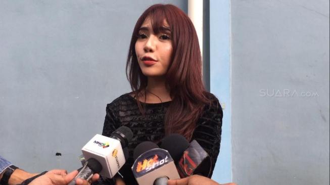 Namanya Masuk Daftar Artis Prostitusi, Beby Shu : Jadi Beban Pikiran