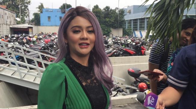 Ini Tanggal Sidang Cerai Perdana Jenita Janet