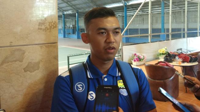 Materi Persib di Lini Tengah Melimpah, Abdul Aziz Tak Inferior