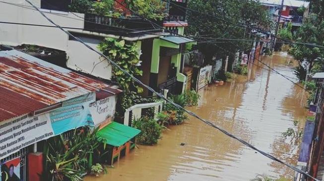 Korban Banjir Di Makassar Tersengat Listrik Yusuf Masih Shock 1578