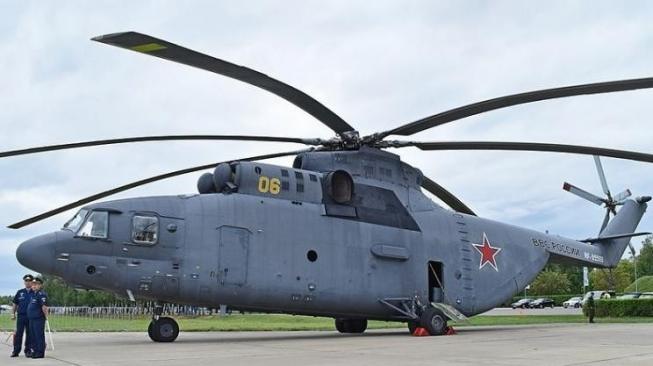 Helikopter raksasa Mi 26. (Wikipedia) 